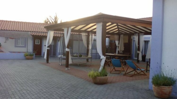 Travel & Visit Oporto Hostel - Photo2
