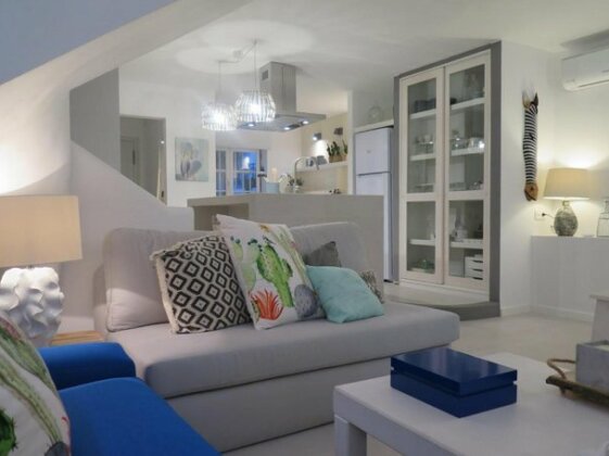 T4 Grand Townhouse Old Village - Photo2