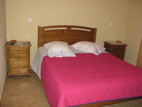 Residencia Quinta do Poco Guesthouse - Photo4