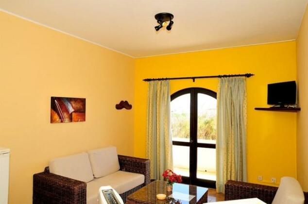Tonel Apartamentos Turisticos - Photo5