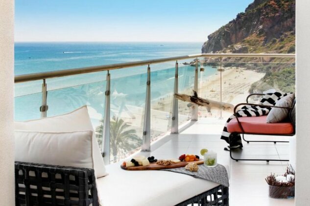 Cali Luxury Suites Bed & Breakfast - Photo2