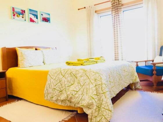 Charming Beach Apartment - Photo2