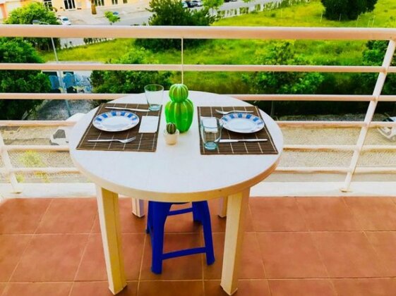 Charming Beach Apartment - Photo5