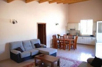 House with terrace and shared pool - Photo5