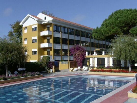 VIP Inn Miramonte Hotel - Photo2