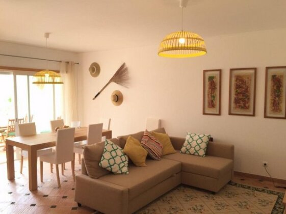 Mare Cheia - Photo3