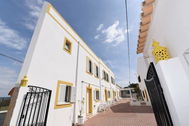 Monte dos Avos Village