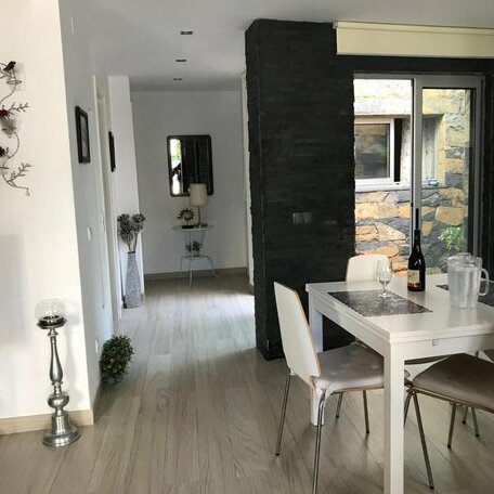 White & Grey House 39721/AL - Photo3
