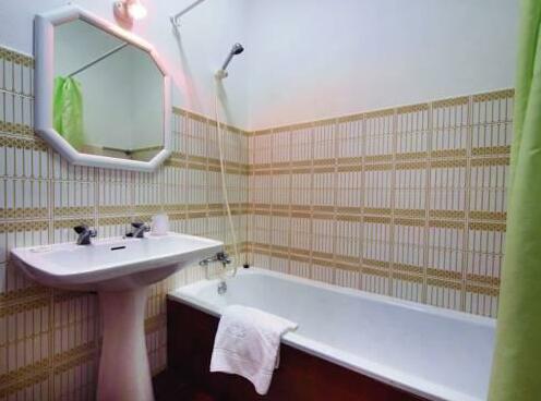 Seaview Apartments - Photo5