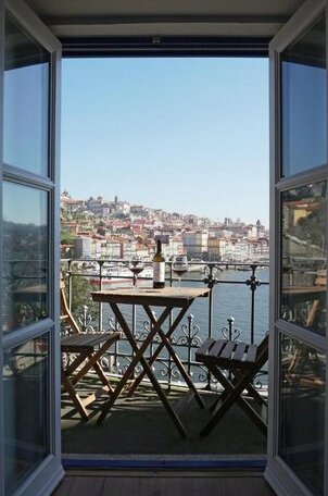 Porto View by Patio 25 - Photo2