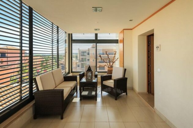 Victoria Boulevard Penthouse - Photo2