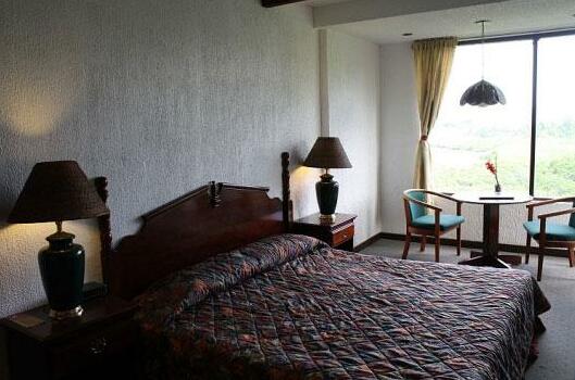 Cliffside Hotel Palau - Photo5