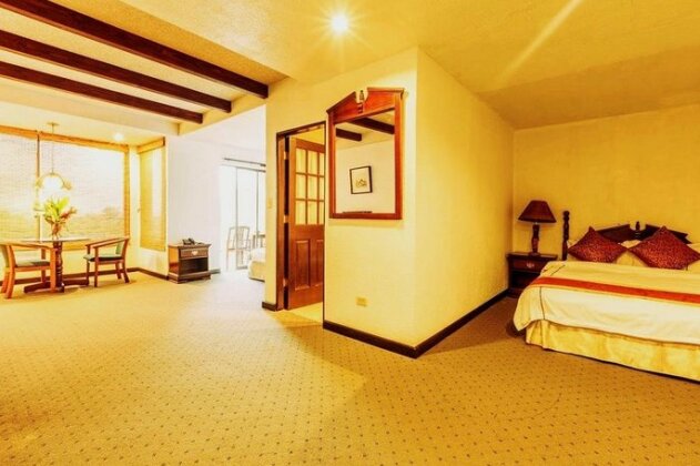 Cliffside View Hotel - Photo5