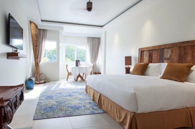 Cove Resort Palau - Photo3