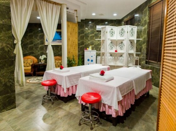 Palau Vacation Hotel - Photo3