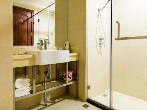 Palau Vacation Hotel - Photo4