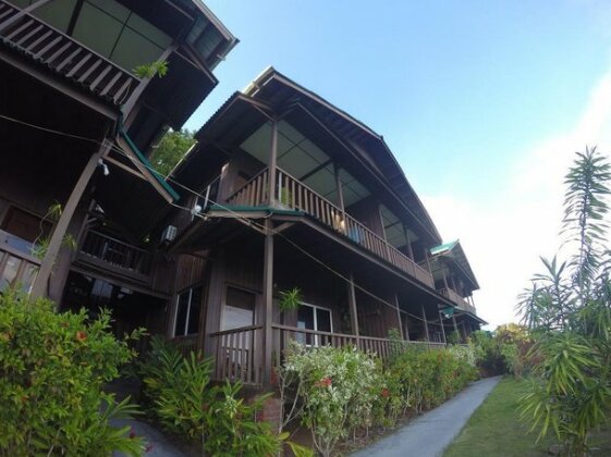 Rose Garden Resort - Photo2
