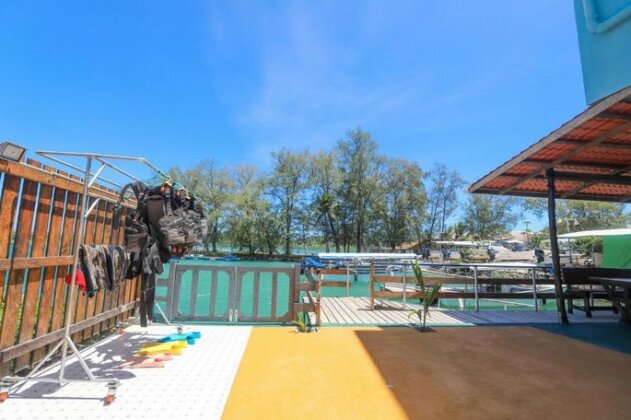 U World Motel - Photo2
