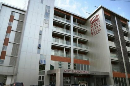 West Plaza Hotel at Lebuu Street