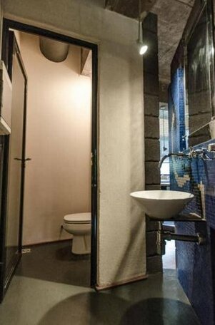 Industrial style apt in w Jacuzzi in Villa Morra - Photo3