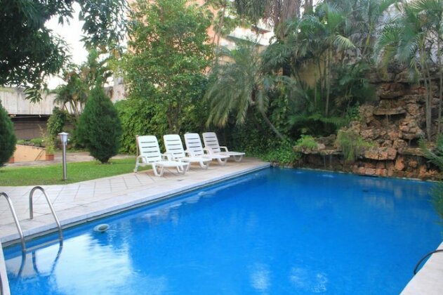 Premier Hill Suites Hotel - Photo2