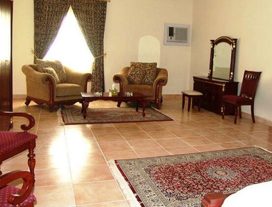 Al Sadd Suites Hotel - Photo4