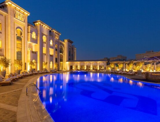 Ezdan Palace Hotel - Photo2