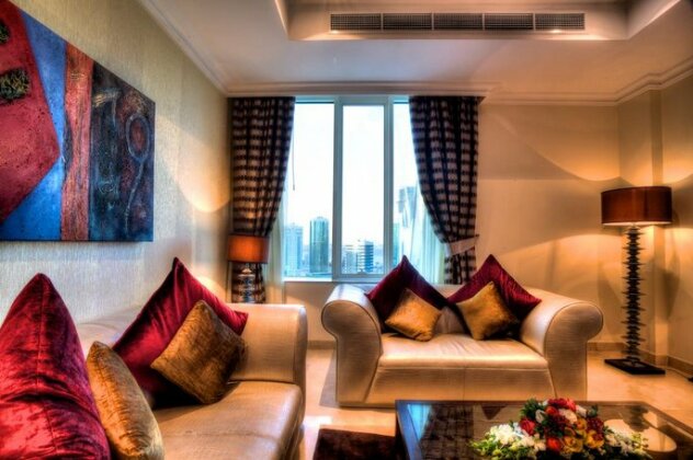 Mathema Premium Aparthotel - Photo4