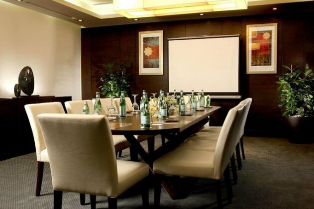 Safir Doha Hotel - Photo5