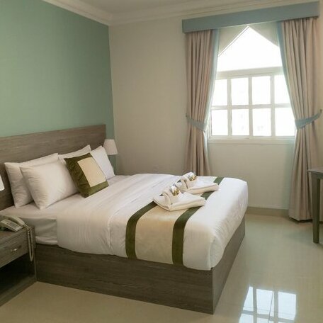 Sovereign Hotel - Photo3