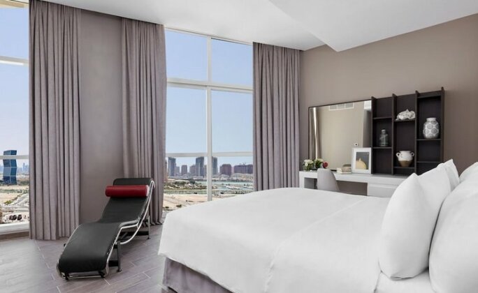 Staybridge Suites - Doha Lusail - Photo5