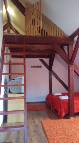 Conacul Bunicilor - Photo2