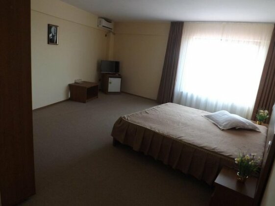 Casa Stimatul - Photo3
