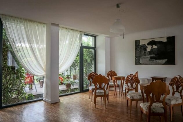 May Residence - Photo5