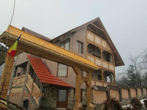  Photo 3