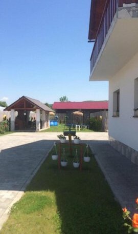 Agro Pensiunea ACOLO - Photo2