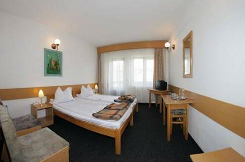 Hotel Cerbul - Photo4