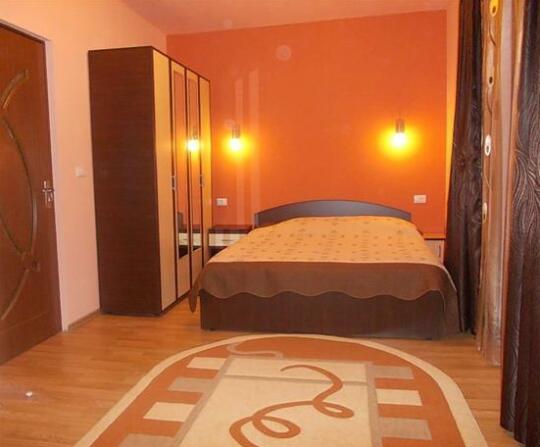 Pensiunea Eladi - Photo2
