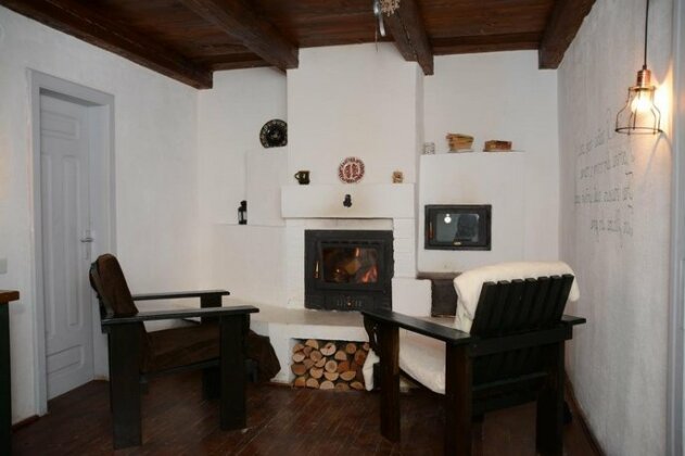 Casuta cu Pridvor - Photo3