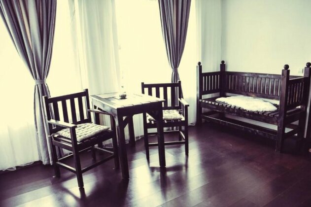 Innes Apartments - Photo4