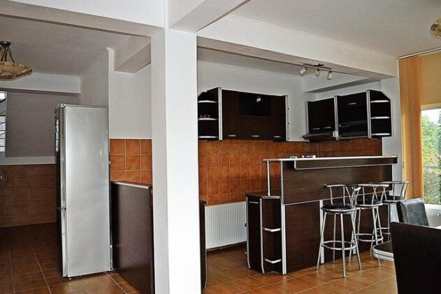 Iulia's Guesthouse - Photo3