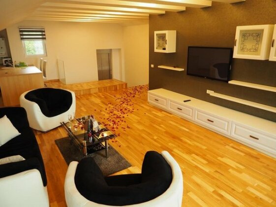 5 Star Residence - Photo3
