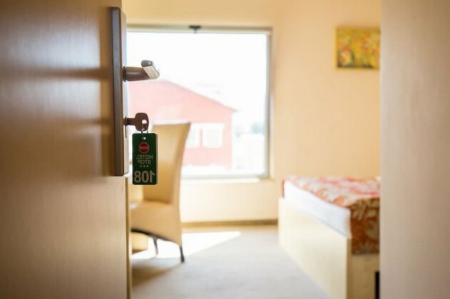 Drachenhaus Stop Hotel - Photo5