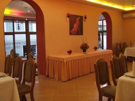Hotel Apollonia Brasov - Photo4
