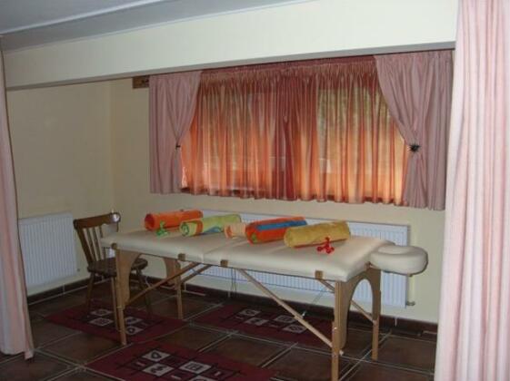 Pension Arcadia Brasov - Photo2