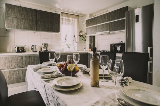 Penthouse Ambiance Brasov - Photo2