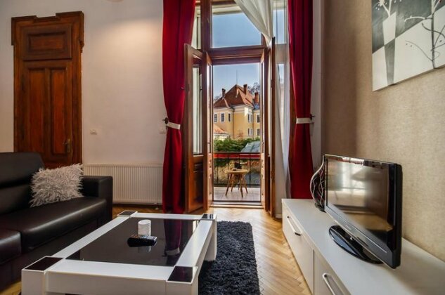 Select City Center Apartments - Photo3