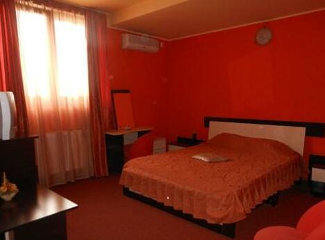 Serban Hotel Brasov - Photo2
