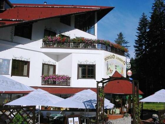 Valentin Pension Poiana Brasov - Photo2