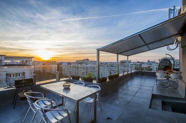 105sqm Penthouse With 25sqm Terrace - Photo3